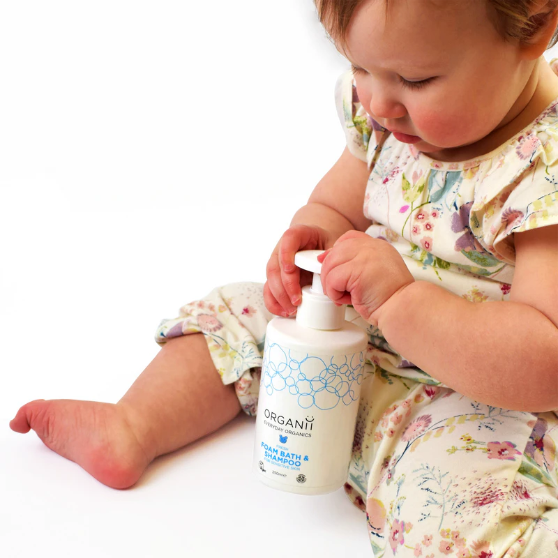 ORGANII Fresh Foam Bath & Shampoo 250ml